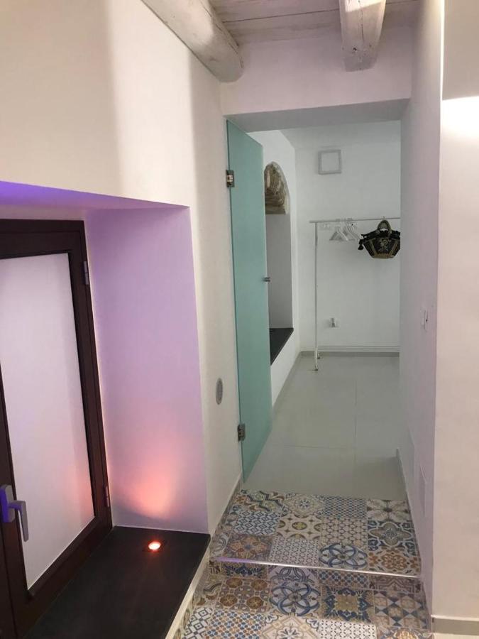 Il Vicoletto Luxury Apartments เอากุสตา ภายนอก รูปภาพ