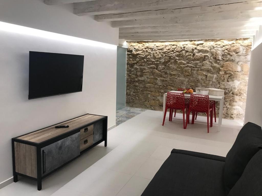 Il Vicoletto Luxury Apartments เอากุสตา ภายนอก รูปภาพ